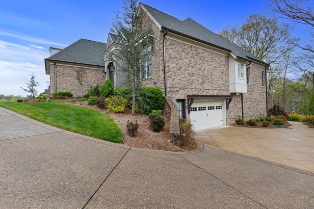 6685 Hastings Ln, Franklin, TN 37069