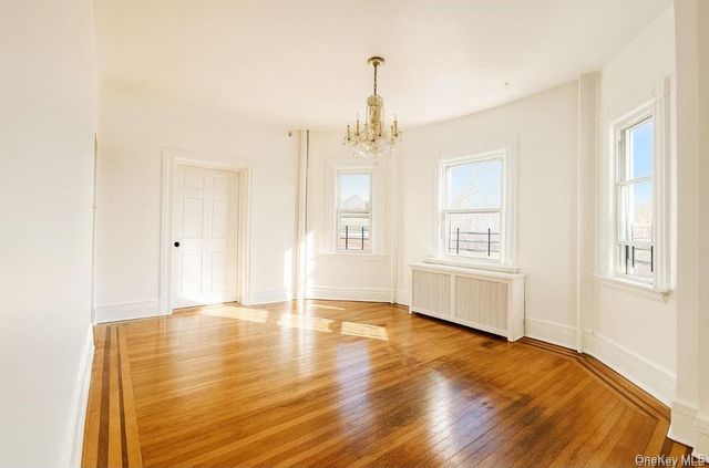 194 Summit Avenue 2, Mount Vernon, NY 10550