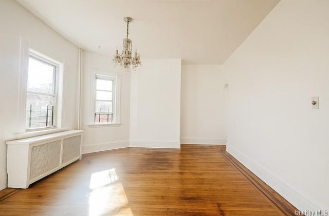 194 Summit Avenue 2, Mount Vernon, NY 10550