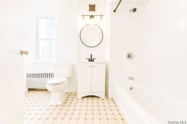 194 Summit Avenue 2, Mount Vernon, NY 10550