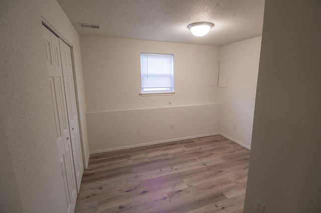 1007 W ASH ST, Columbia, MO 65203