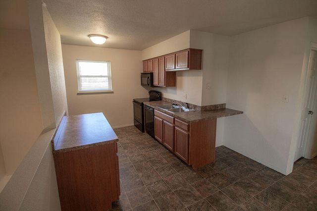 1007 W ASH ST, Columbia, MO 65203