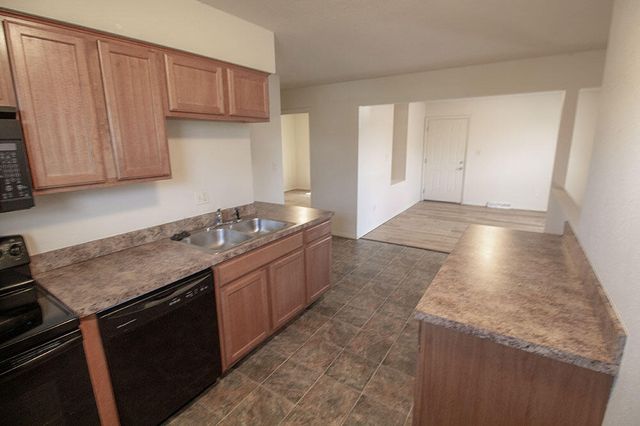 1007 W ASH ST, Columbia, MO 65203