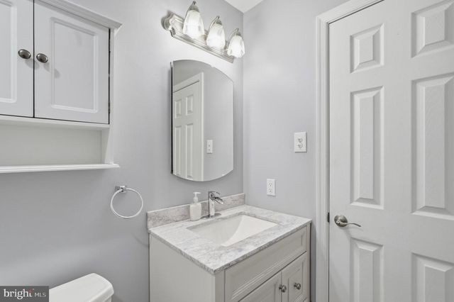 1382 BEECHDROP CT, Yardley, PA 19067