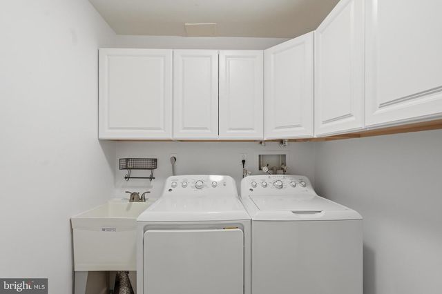 1382 BEECHDROP CT, Yardley, PA 19067