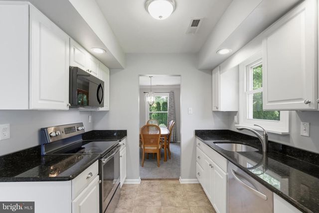 1382 BEECHDROP CT, Yardley, PA 19067