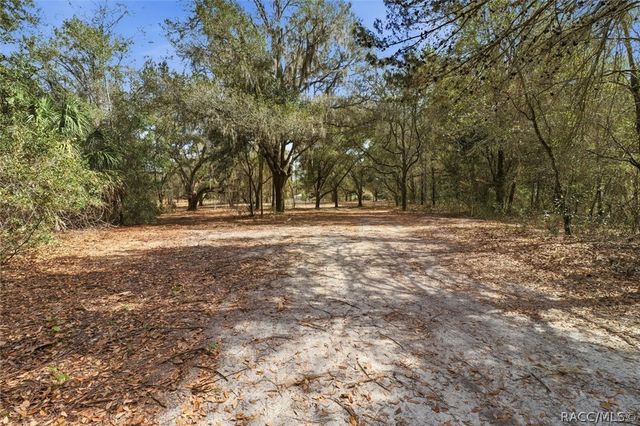 5797 N McKree Terrace, Crystal River, FL 34428