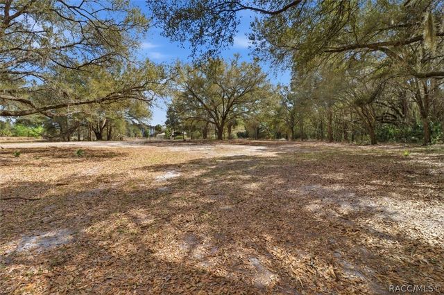 5797 N McKree Terrace, Crystal River, FL 34428