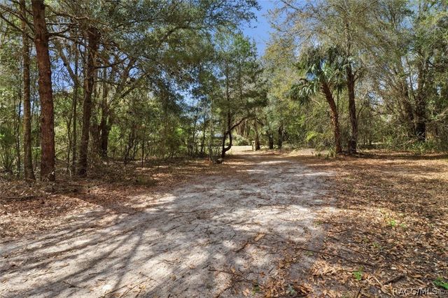 5797 N McKree Terrace, Crystal River, FL 34428