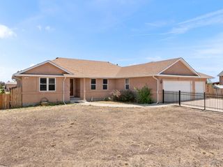 463 E Fraser Dr, Pueblo West, CO 81007