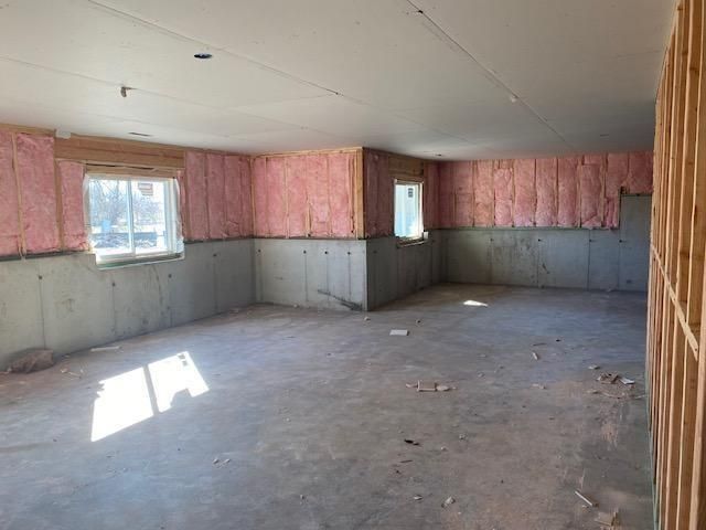 20671 Skyview Lane, Spring Hill, KS 66083