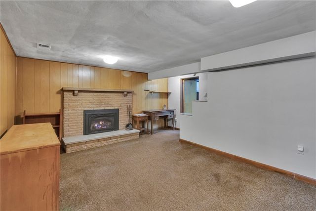 433 Boggs Ave, Mt Washington, PA 15211