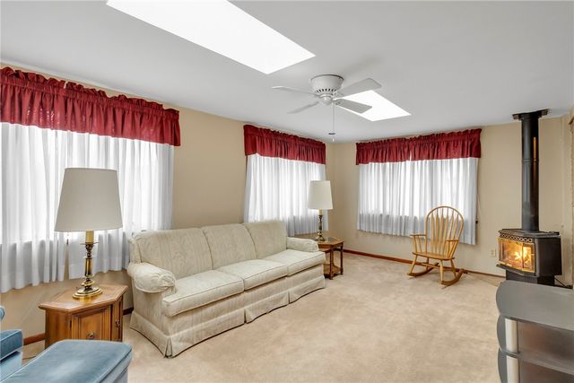 433 Boggs Ave, Mt Washington, PA 15211