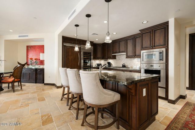 7181 E CAMELBACK Road 1001, Scottsdale, AZ 85251