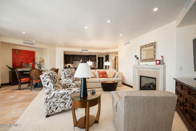 7181 E CAMELBACK Road 1001, Scottsdale, AZ 85251