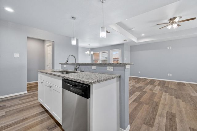 8520 11th Street, Lubbock, TX 79416