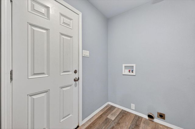 8520 11th Street, Lubbock, TX 79416