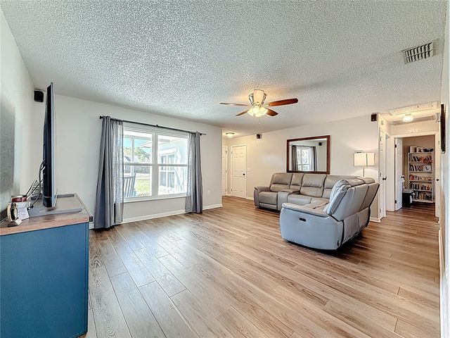 219 JENNY WAY, Lakeland, FL 33809