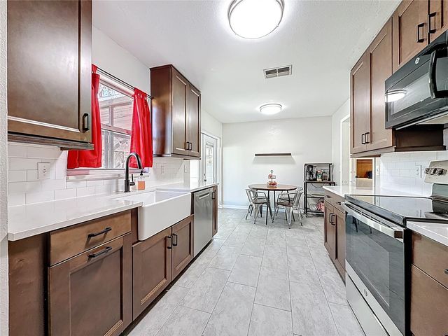 219 JENNY WAY, Lakeland, FL 33809