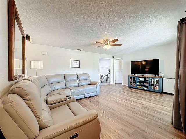 219 JENNY WAY, Lakeland, FL 33809