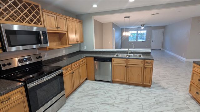 795 Rolling Hill Drive, Sebastian, FL 32958