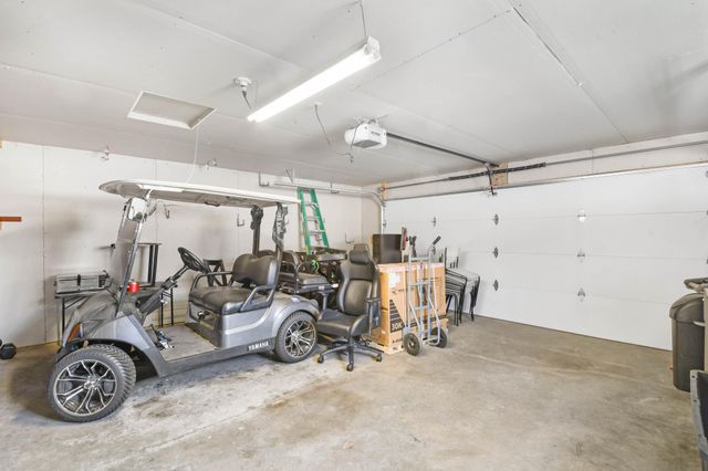 2853 35th Street S, Moorhead, MN 56560