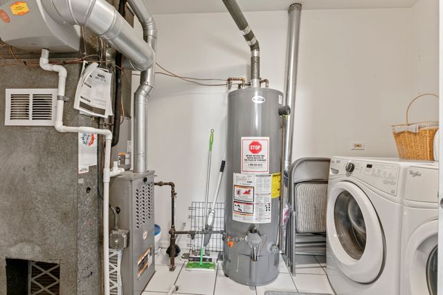 1152 Courtland Drive 406, Buffalo Grove, IL 60089