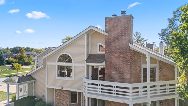 1152 Courtland Drive 406, Buffalo Grove, IL 60089