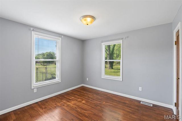 1107 W Congress Street, Pacific, MO 63069