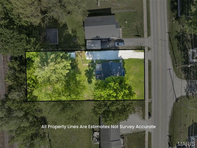 1107 W Congress Street, Pacific, MO 63069