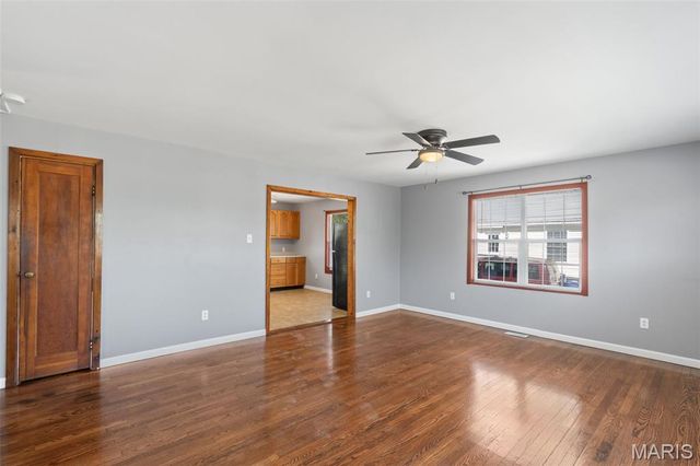 1107 W Congress Street, Pacific, MO 63069