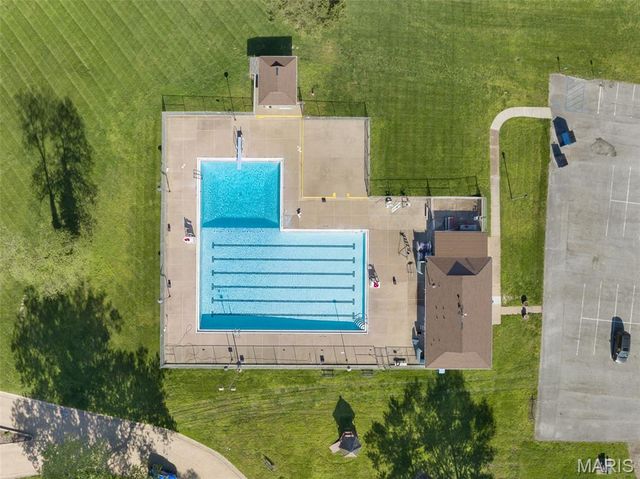 1107 W Congress Street, Pacific, MO 63069