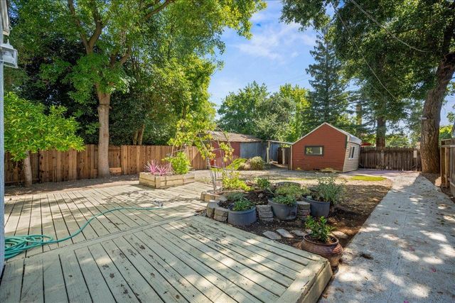 3723 E Pacific Ave, Sacramento, CA 95820
