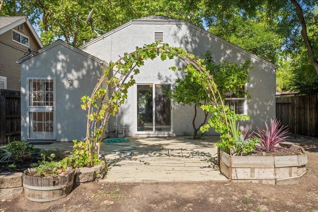 3723 E Pacific Ave, Sacramento, CA 95820
