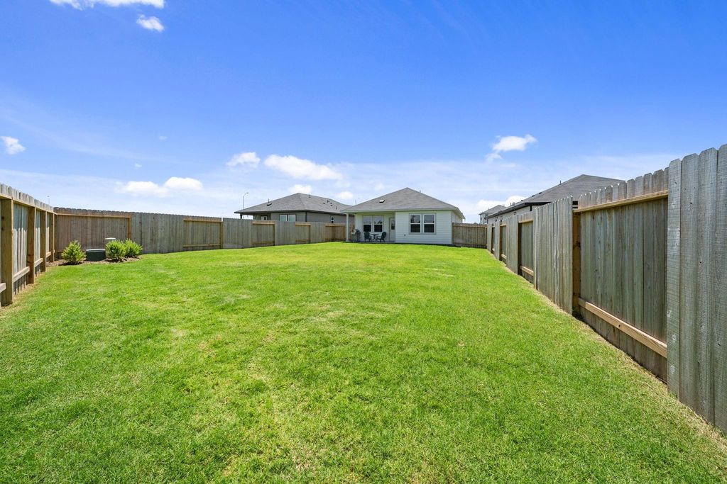 18006 Lasso Mills Drive, Hockley, TX 77447