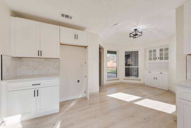 710 Worcester Lane, Garland, TX 75040