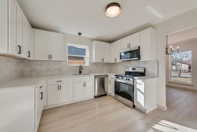 710 Worcester Lane, Garland, TX 75040