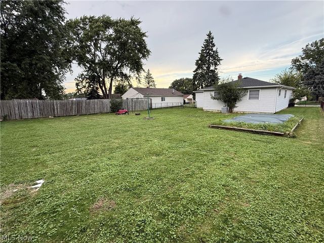13475 Brookhaven Boulevard, Brook Park, OH 44142