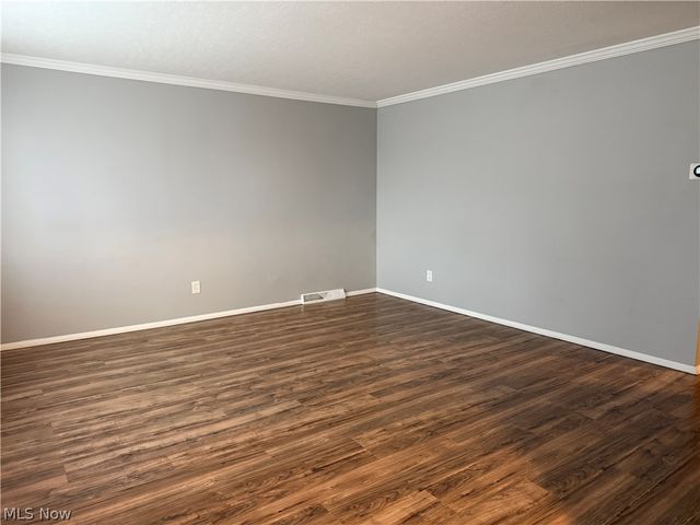 13475 Brookhaven Boulevard, Brook Park, OH 44142