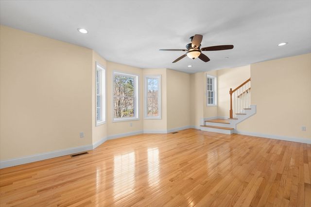 11 Rockingham Road H, Auburn, NH 03032