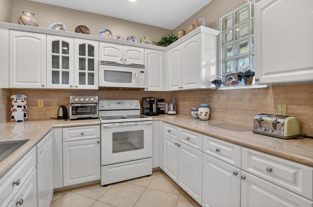 20220 Boca West Drive 702, Boca Raton, FL 33434