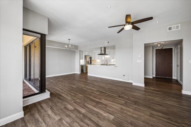 2001 Holcombe Blvd Boulevard 3403, Houston, TX 77030