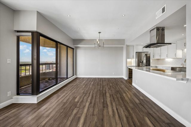 2001 Holcombe Blvd Boulevard 3403, Houston, TX 77030