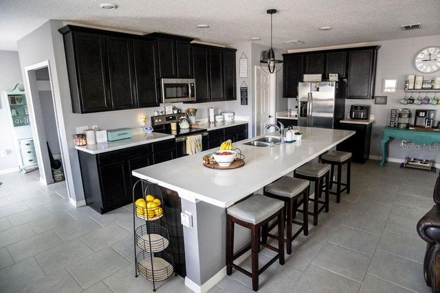 5400 ARDMORE LOOP, St Cloud, FL 34771