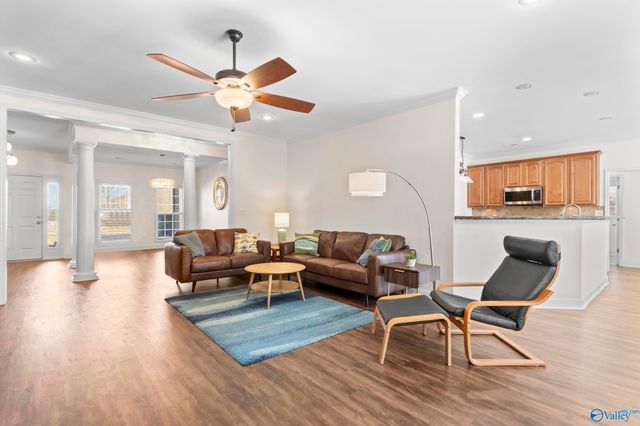 2205 Rosebrooke Drive, Huntsville, AL 35803