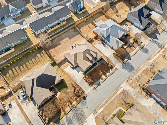 2205 Rosebrooke Drive, Huntsville, AL 35803