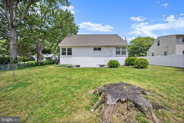 209 DELAWARE AVE, Claymont, DE 19703