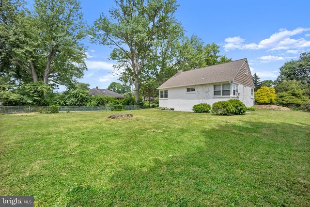 209 DELAWARE AVE, Claymont, DE 19703