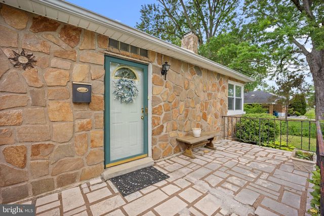 209 DELAWARE AVE, Claymont, DE 19703