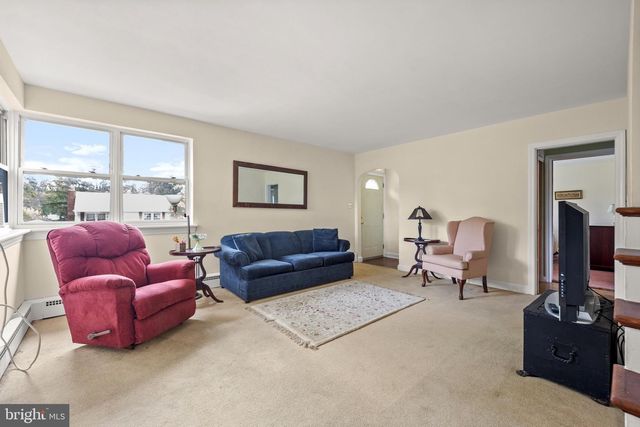 209 DELAWARE AVE, Claymont, DE 19703